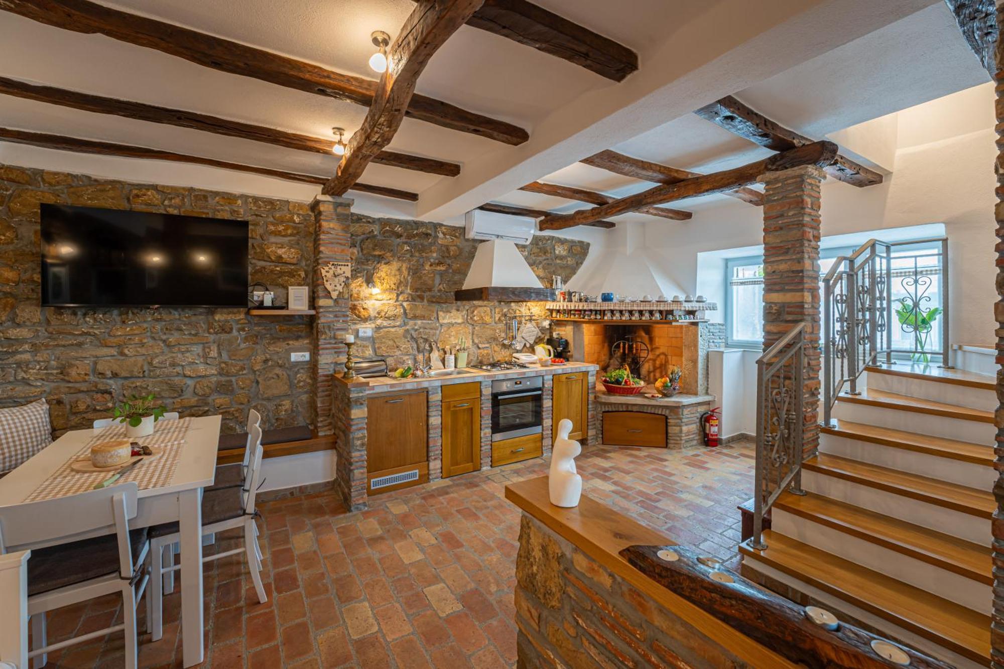 Holiday Home Belveder Motovun With Heated Pool Livade Exterior photo